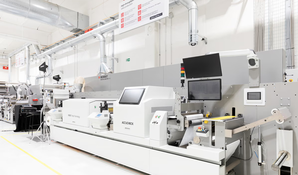 BOBST opens of a new Competence Center in Italy